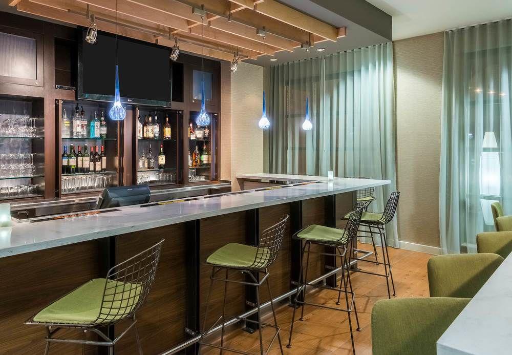 Courtyard By Marriott Chattanooga Downtown Екстериор снимка