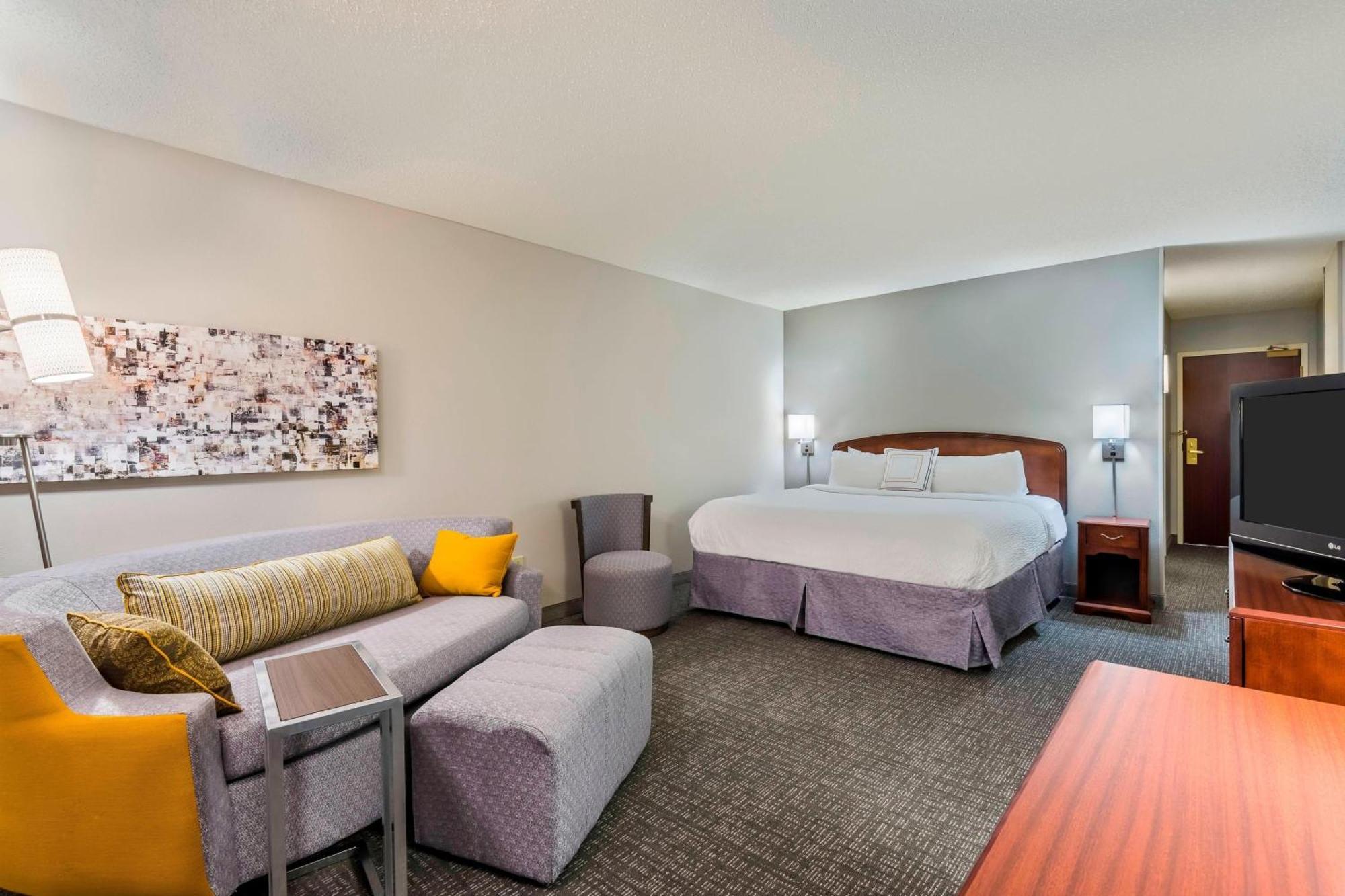 Courtyard By Marriott Chattanooga Downtown Екстериор снимка