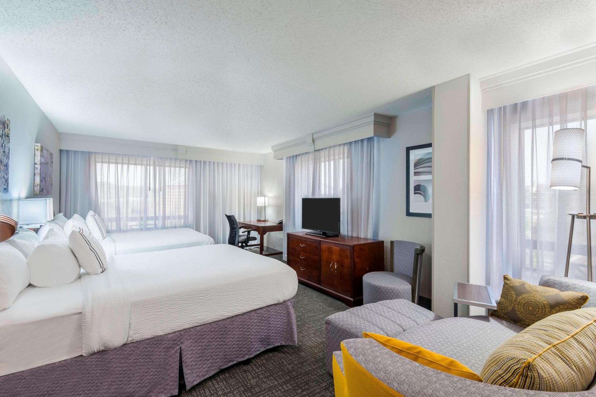 Courtyard By Marriott Chattanooga Downtown Екстериор снимка