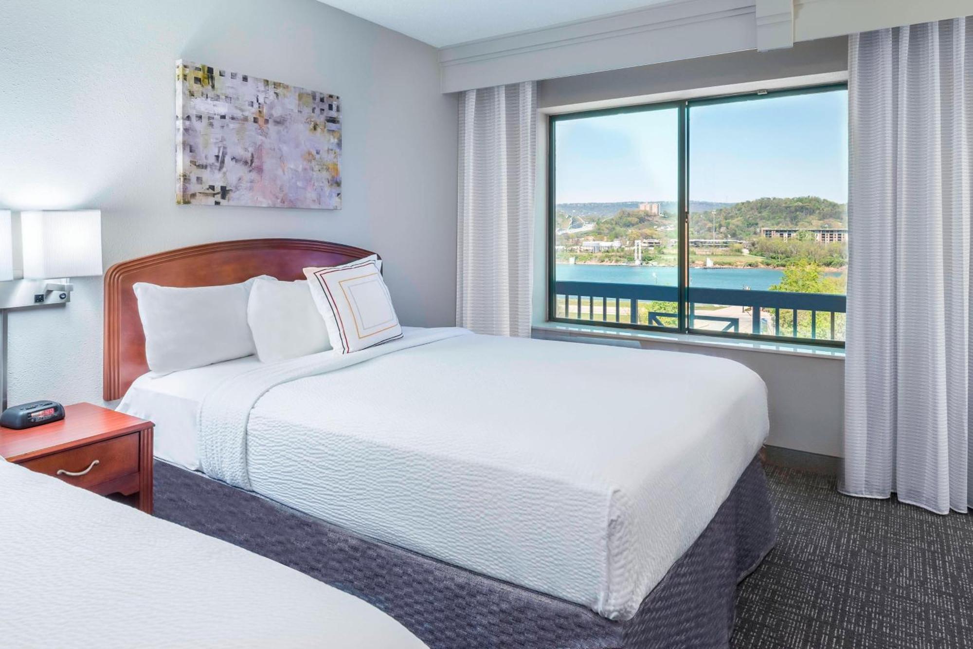 Courtyard By Marriott Chattanooga Downtown Екстериор снимка