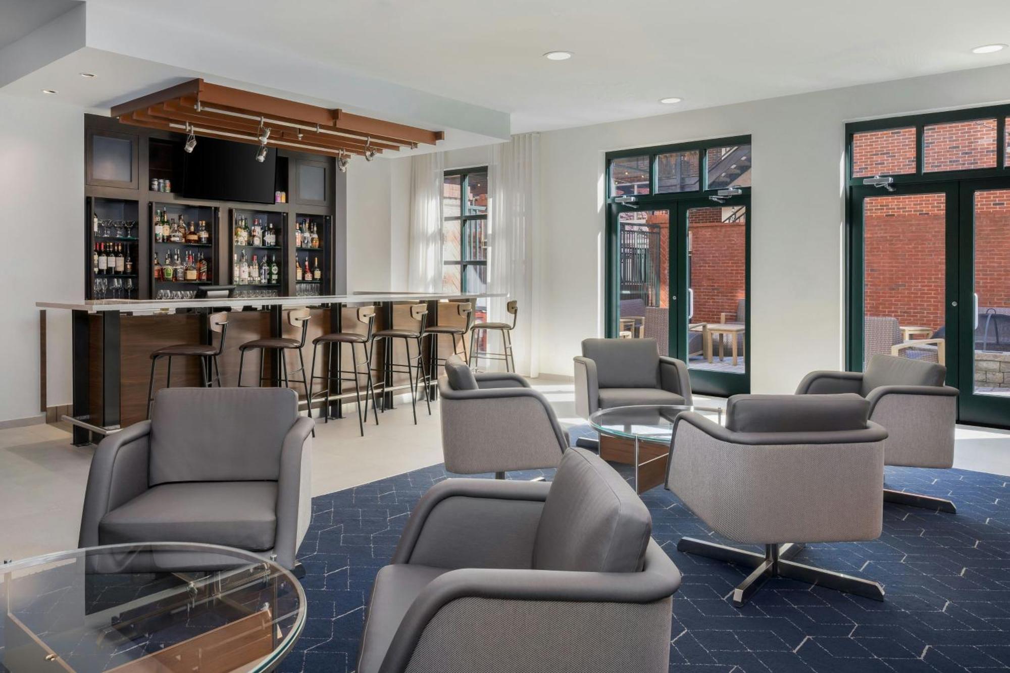 Courtyard By Marriott Chattanooga Downtown Екстериор снимка