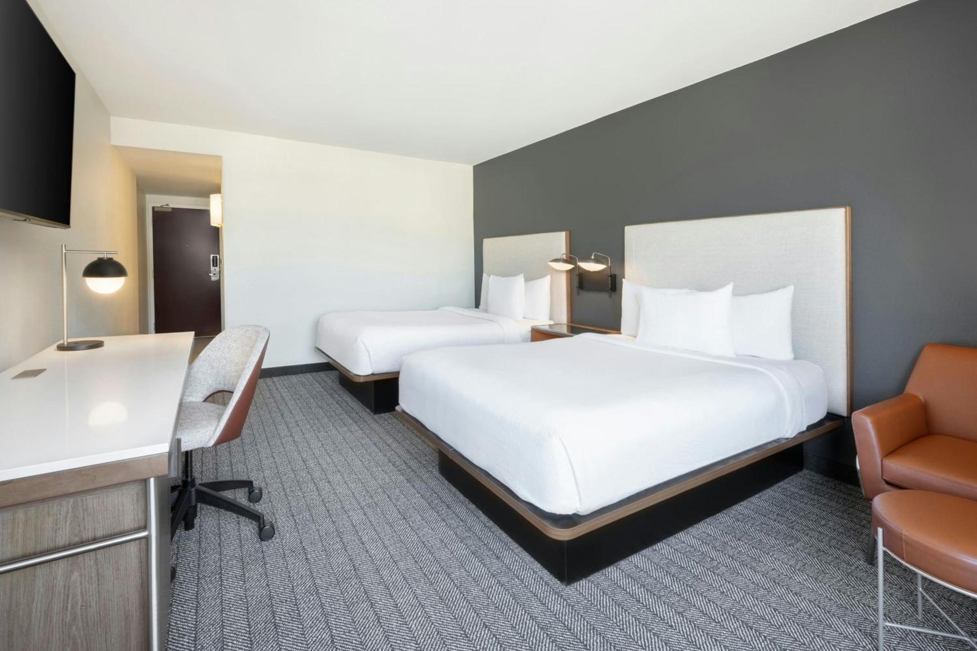 Courtyard By Marriott Chattanooga Downtown Екстериор снимка